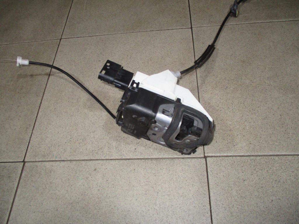 Замок двери передней правой, 2000 рублей, Пермь