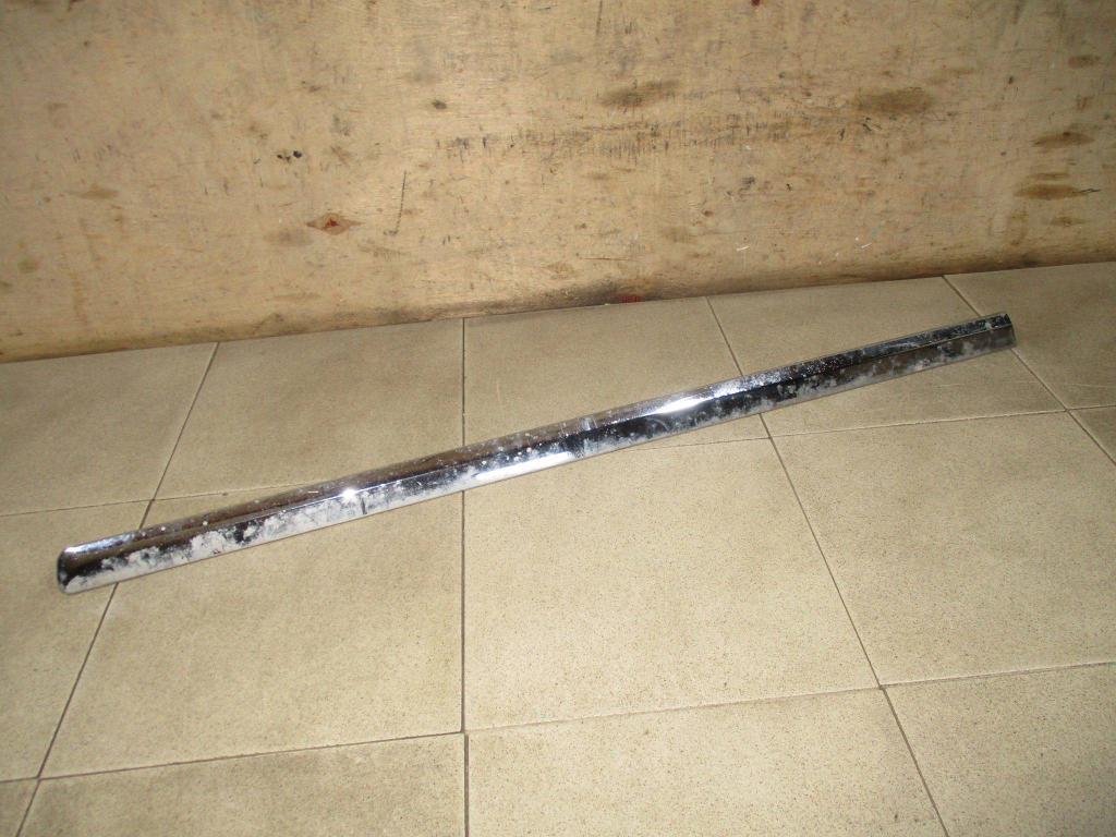 Молдинг передней правой двери, 2500 рублей, Пермь