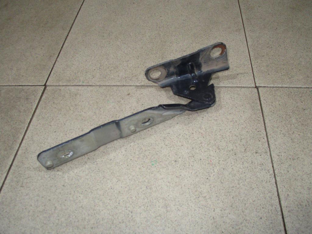 Петля капота левая, 500 рублей, Пермь