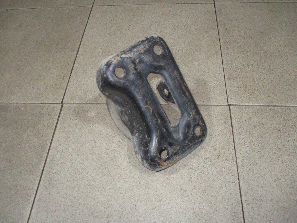 Кронштейн задней балки, 500 рублей, Пермь