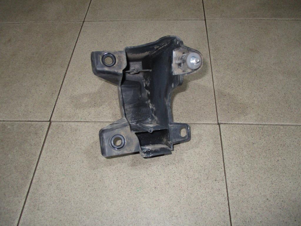 Кронштейн заднего бампера левый, 500 рублей, Пермь