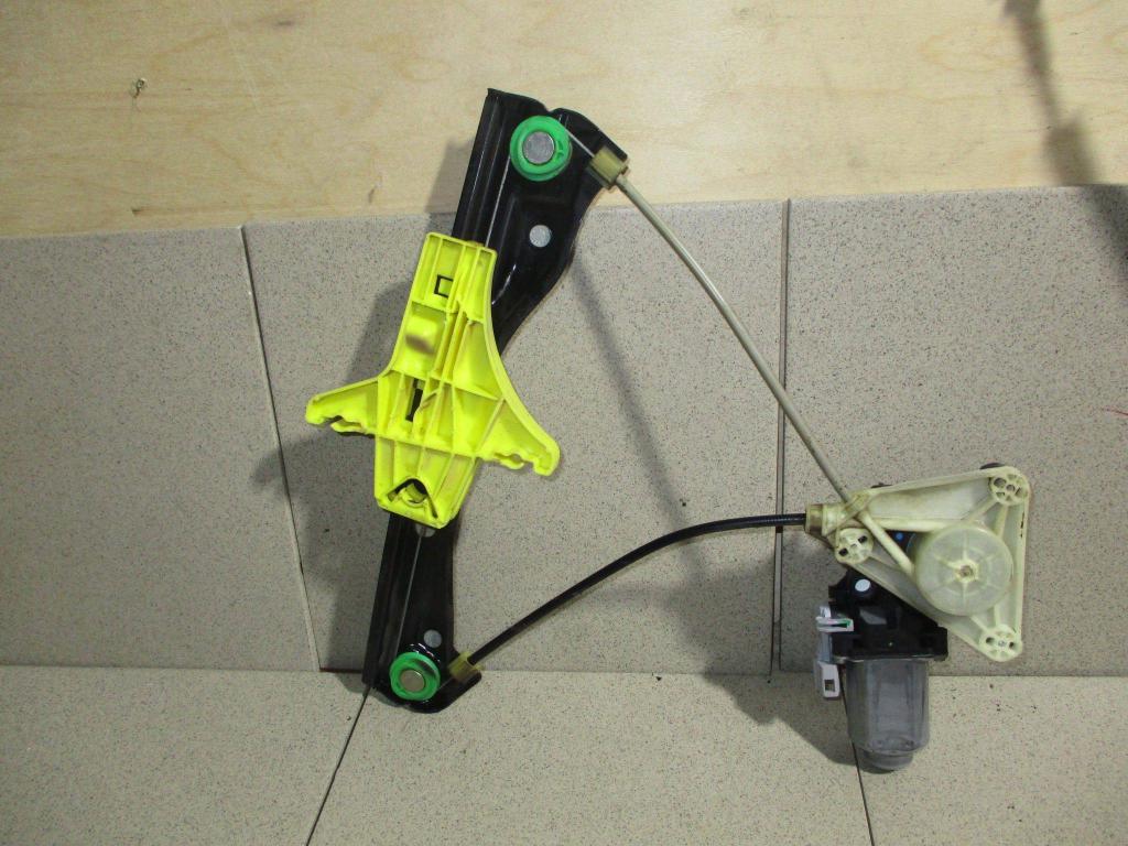 Стеклоподъемник задний левый, 1000 рублей, Пермь