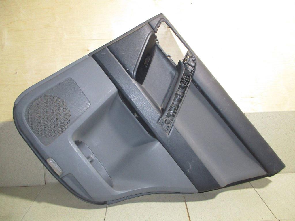 Обшивка двери задней правой, 4000 рублей, Пермь