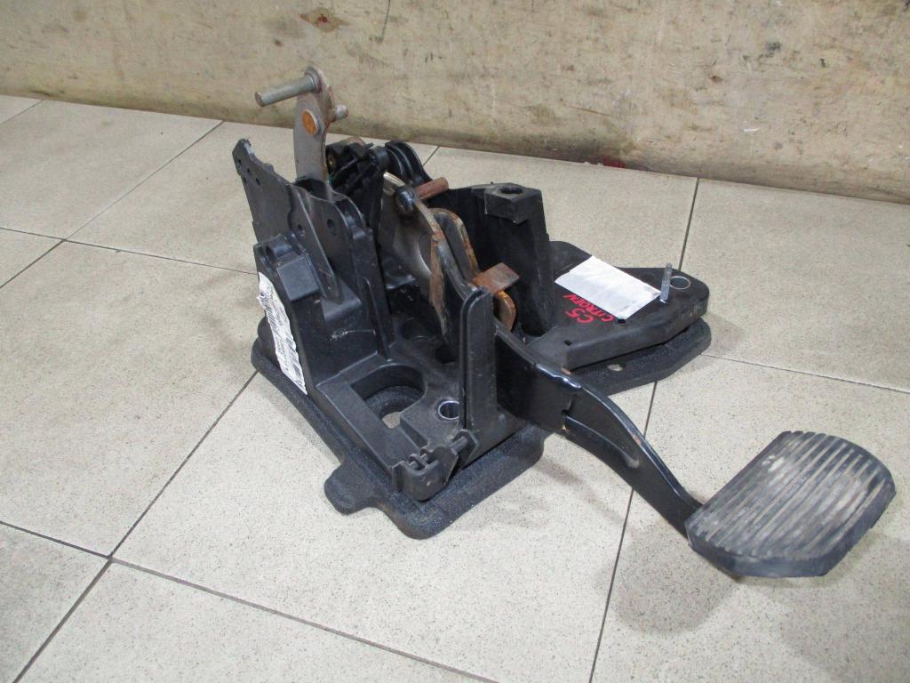 Педаль тормоза, 1000 рублей, Пермь