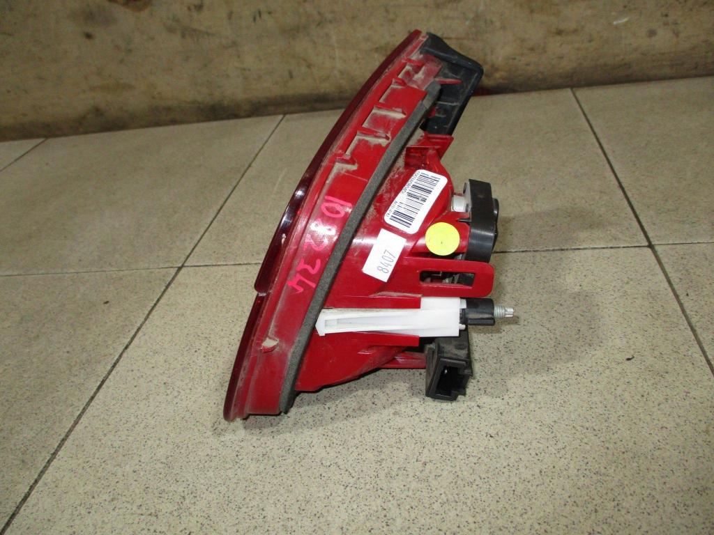 Фонарь задний внутренний левый, 2000 рублей, Пермь