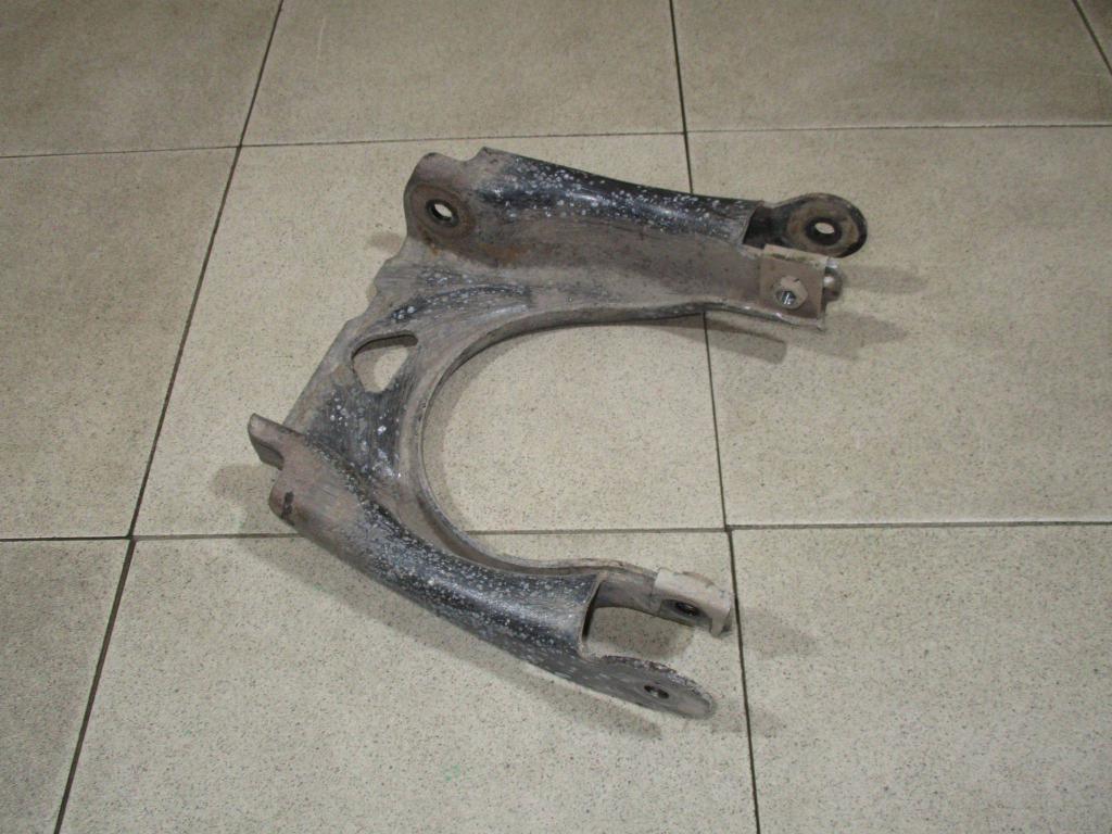 Рычаг передний верхний правый, 1000 рублей, Пермь