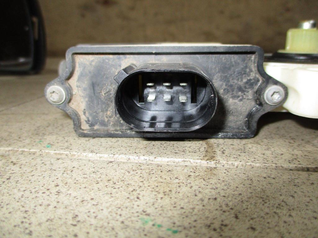 Моторчик стеклоподъемника, 2000 рублей, Пермь