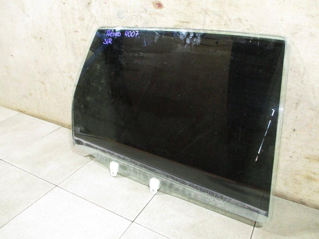 Стекло двери задней правой, 1000 рублей, Пермь
