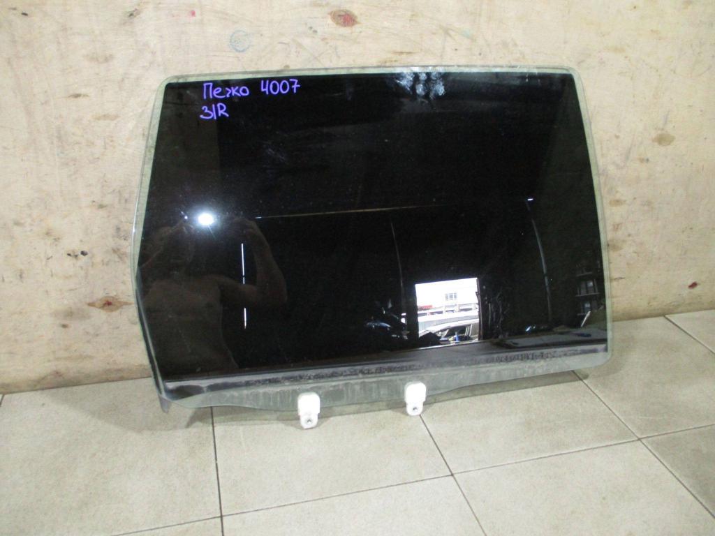 Стекло двери задней правой, 1000 рублей, Пермь
