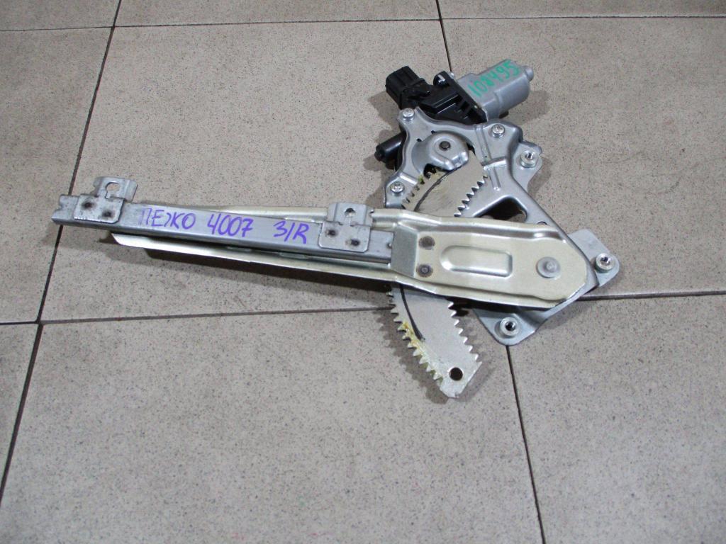 Стеклоподъемник электрический задний, 700 рублей, Пермь