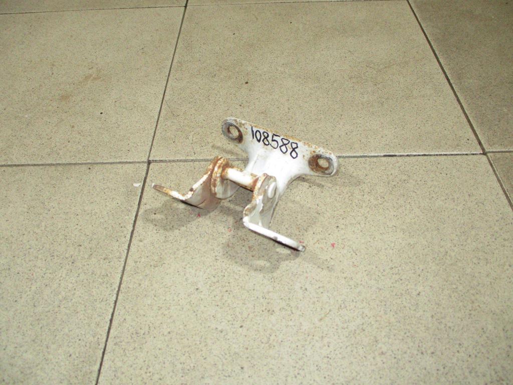 Петля двери передней, 500 рублей, Пермь