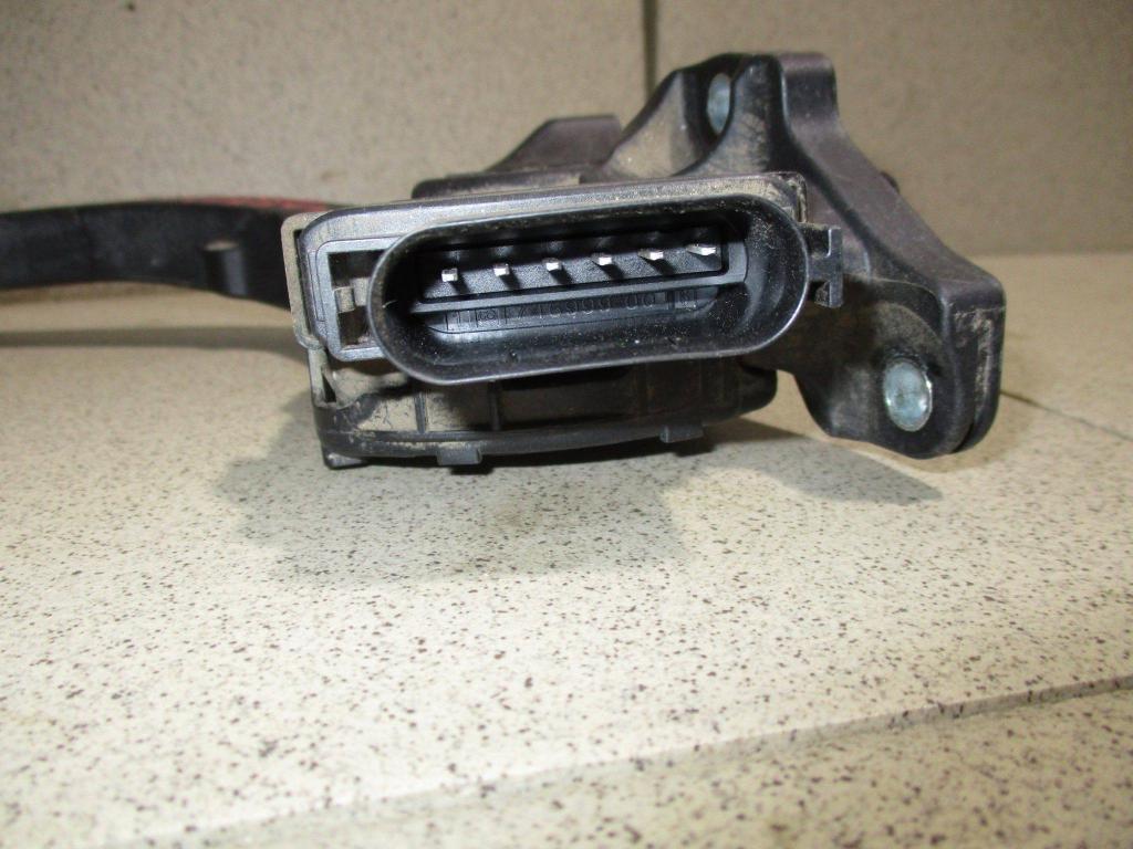 Педаль газа, 1500 рублей, Пермь