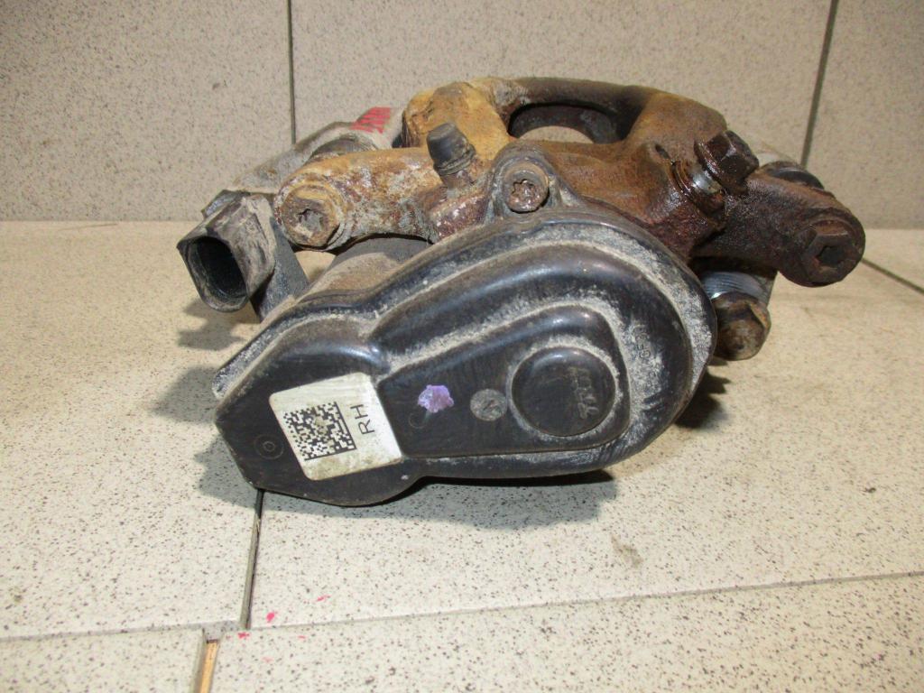 Суппорт задний правый, 8000 рублей, Пермь