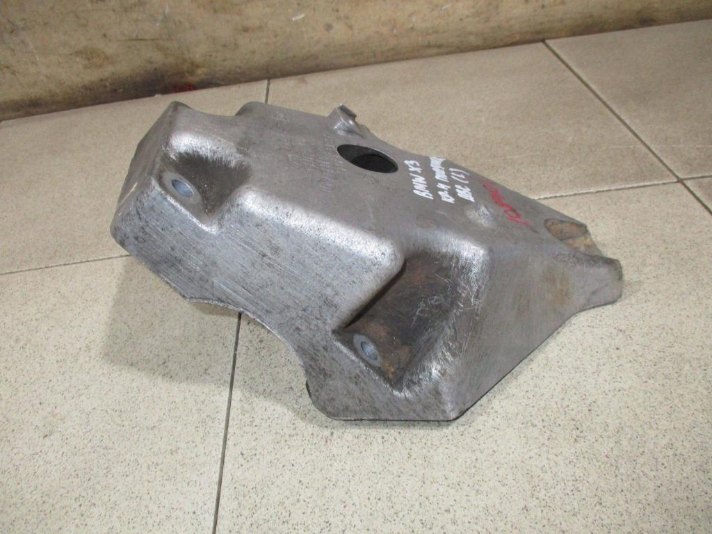 Кронштейн двигателя левый, 1500 рублей, Пермь