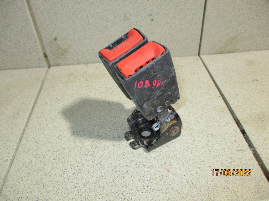 Ответная часть ремня безопасности, 700 рублей, Пермь