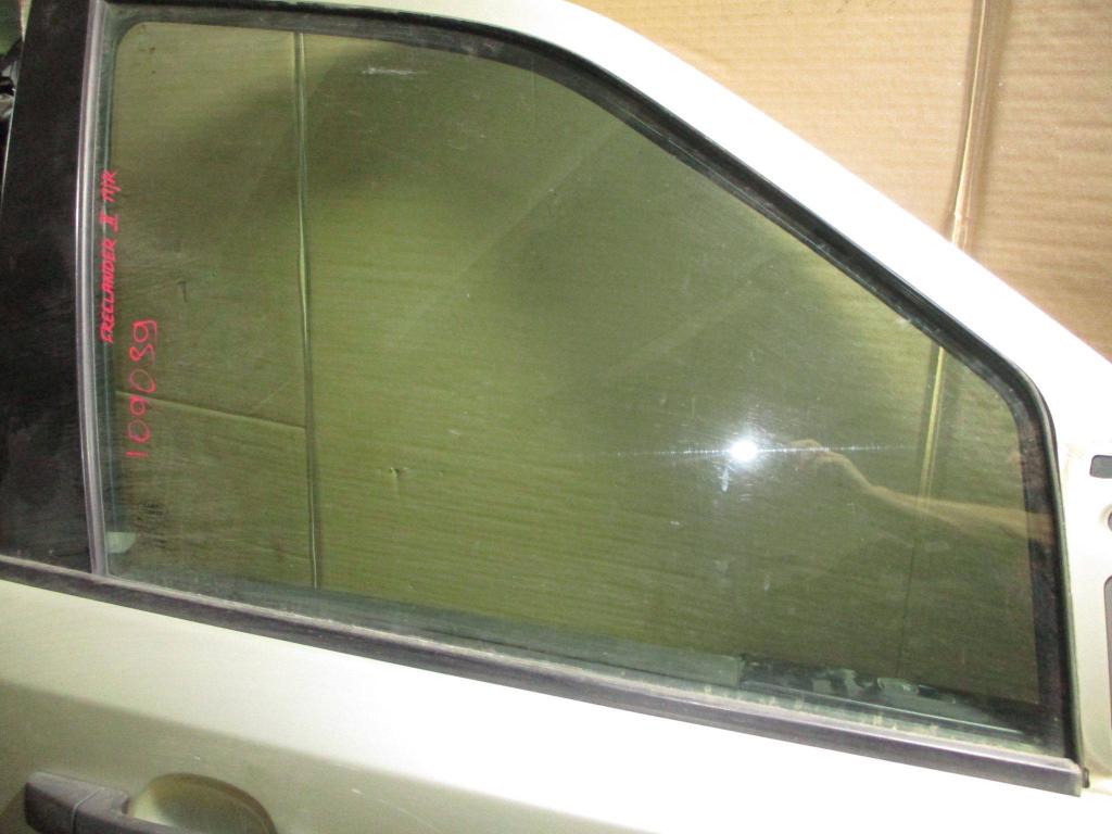 Стекло двери передней правой, 2000 рублей, Пермь