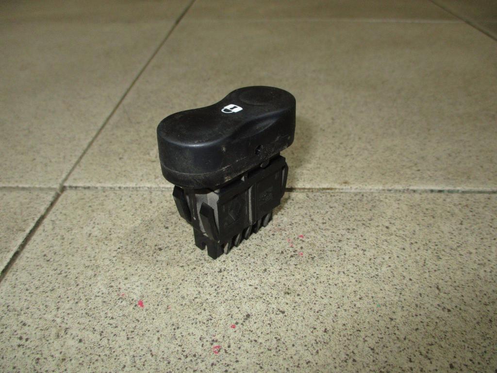 Кнопка центрального замка, 500 рублей, Пермь