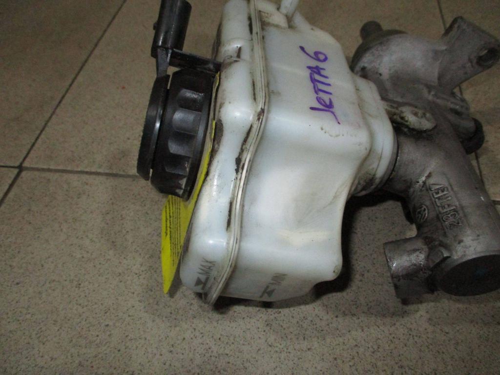 Бачок главного тормозного цилиндра, 500 рублей, Пермь