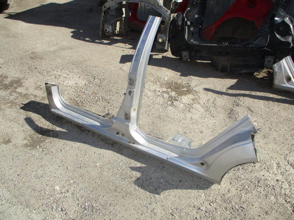 Порог со стойкой левый, 8000 рублей, Пермь