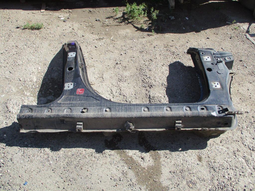 Порог со стойкой правый, 11000 рублей, Пермь