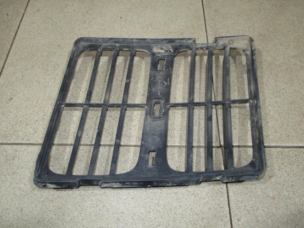 Накладка на решетку радиатора, 2000 рублей, Пермь