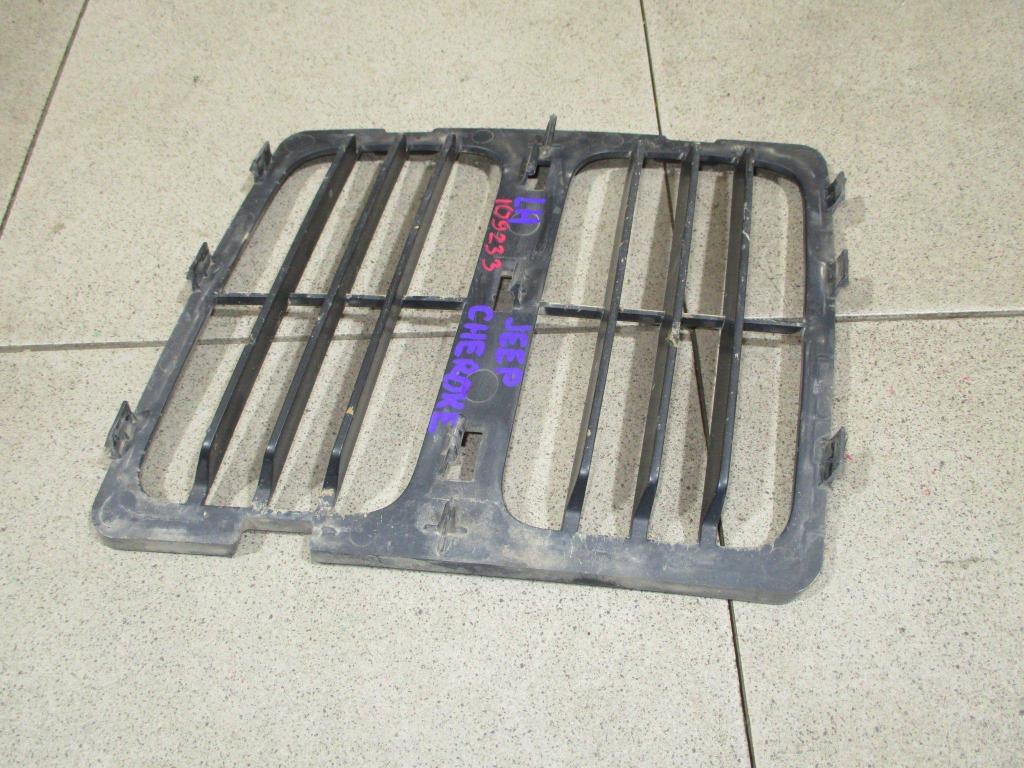 Накладка на решетку радиатора, 2000 рублей, Пермь