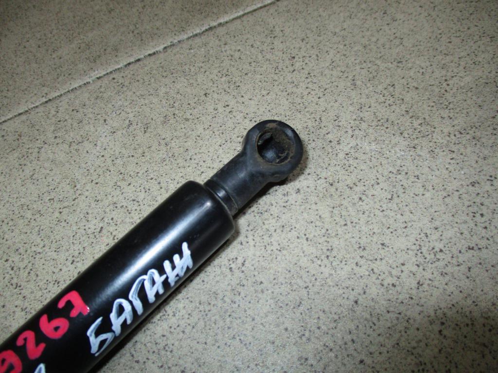 Амортизатор двери багажника, 1000 рублей, Пермь