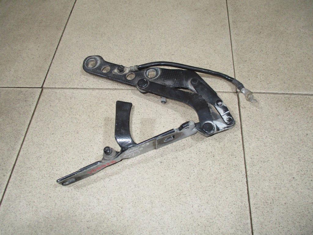 Петля капота левая, 1000 рублей, Пермь