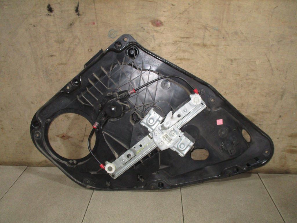 Стеклоподъемник задний левый, 2000 рублей, Пермь