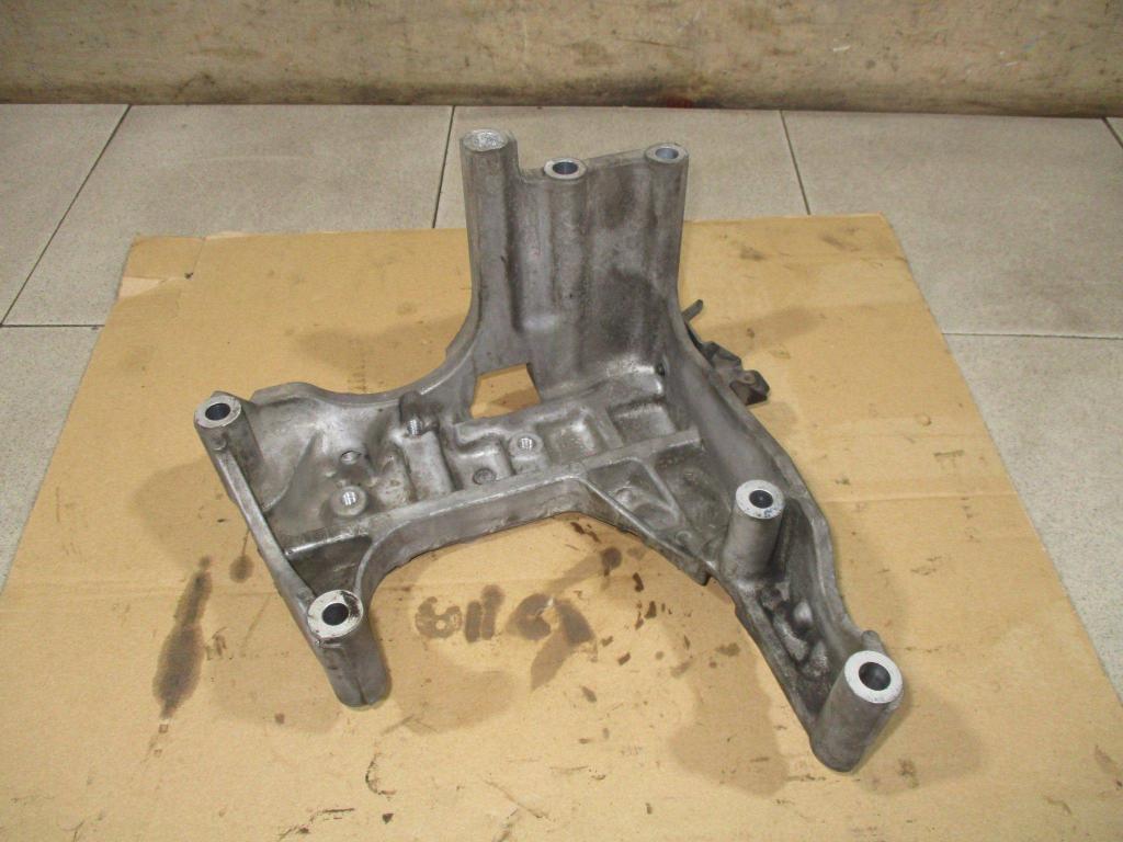 Кронштейн опоры двигателя, 1500 рублей, Пермь