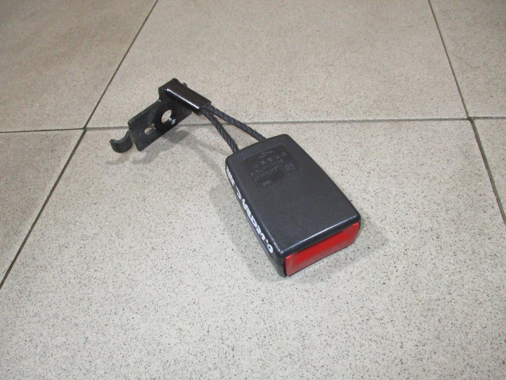 Ответная часть ремня безопасности, 700 рублей, Пермь