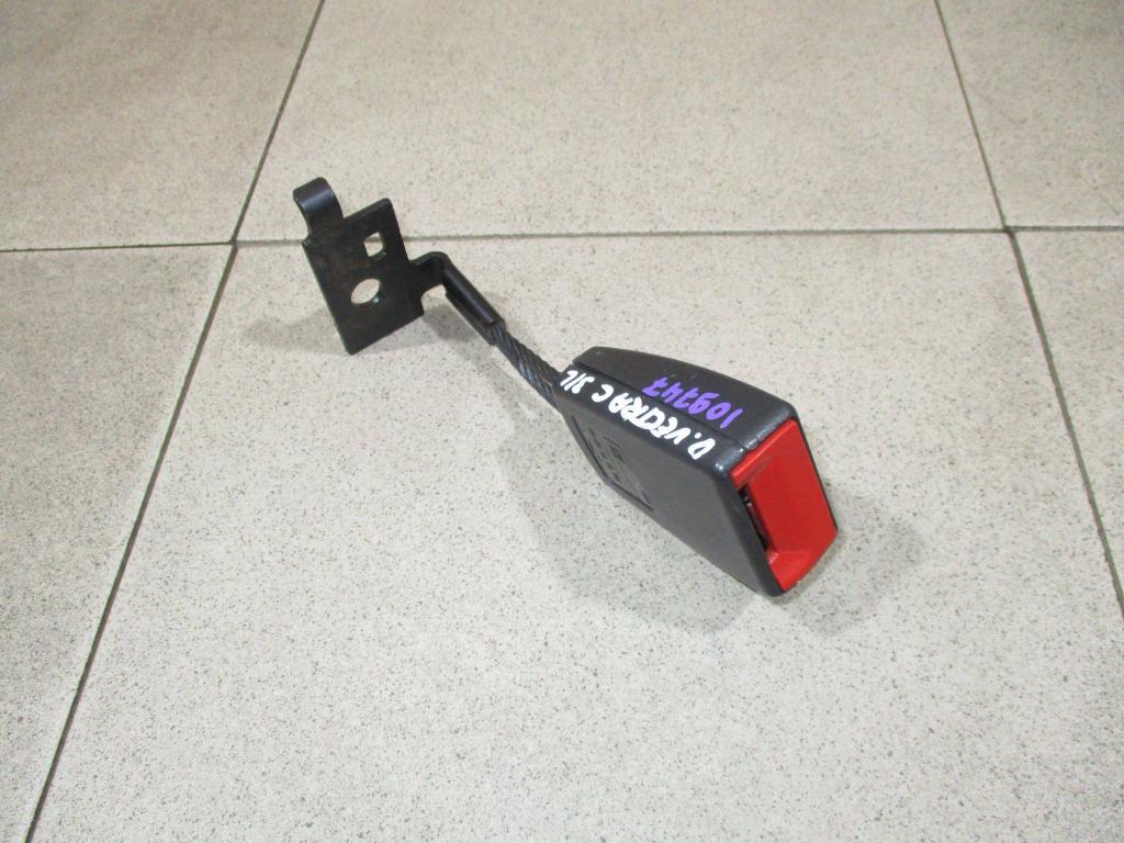 Ответная часть ремня безопасности, 500 рублей, Пермь