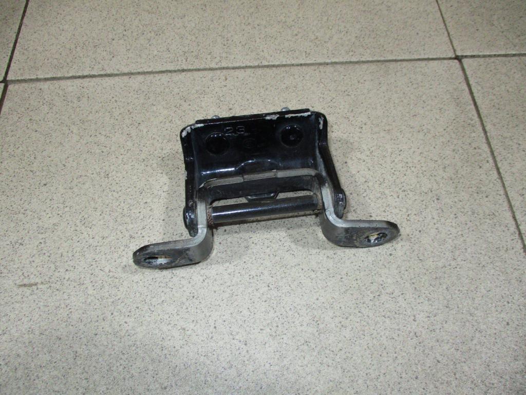 Петля двери задней левой верхняя, 500 рублей, Пермь