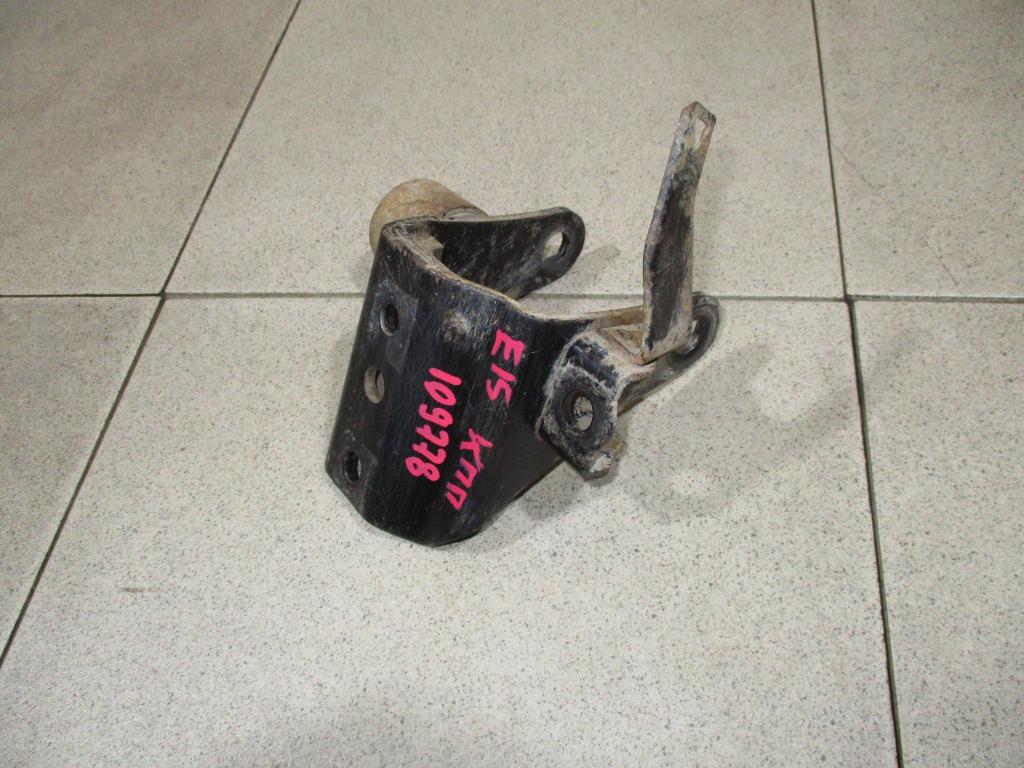 Кронштейн КПП левый, 500 рублей, Пермь