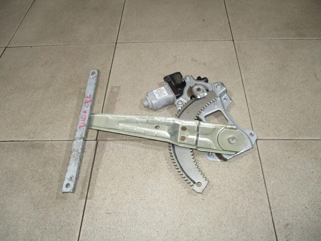 Стеклоподъемник задний левый, 1000 рублей, Пермь