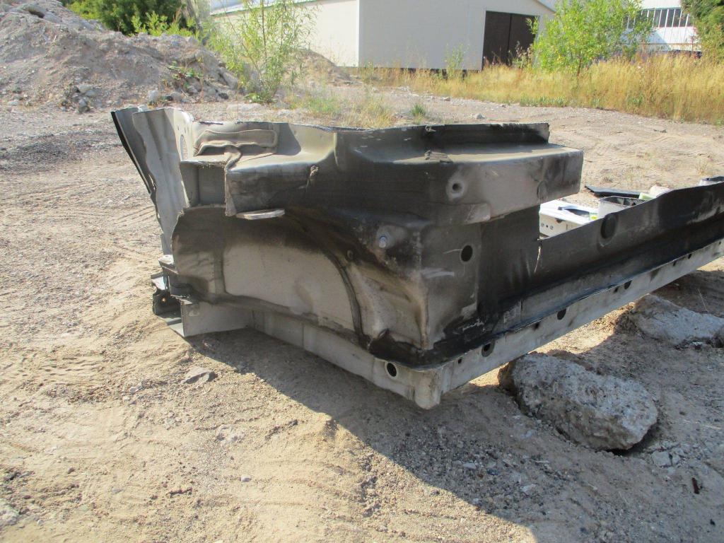 Порог со стойкой правый, 9000 рублей, Пермь