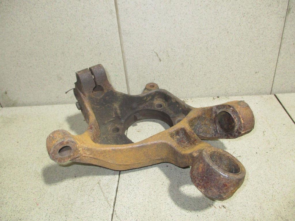 Кулак поворотный задний правый, 1000 рублей, Пермь