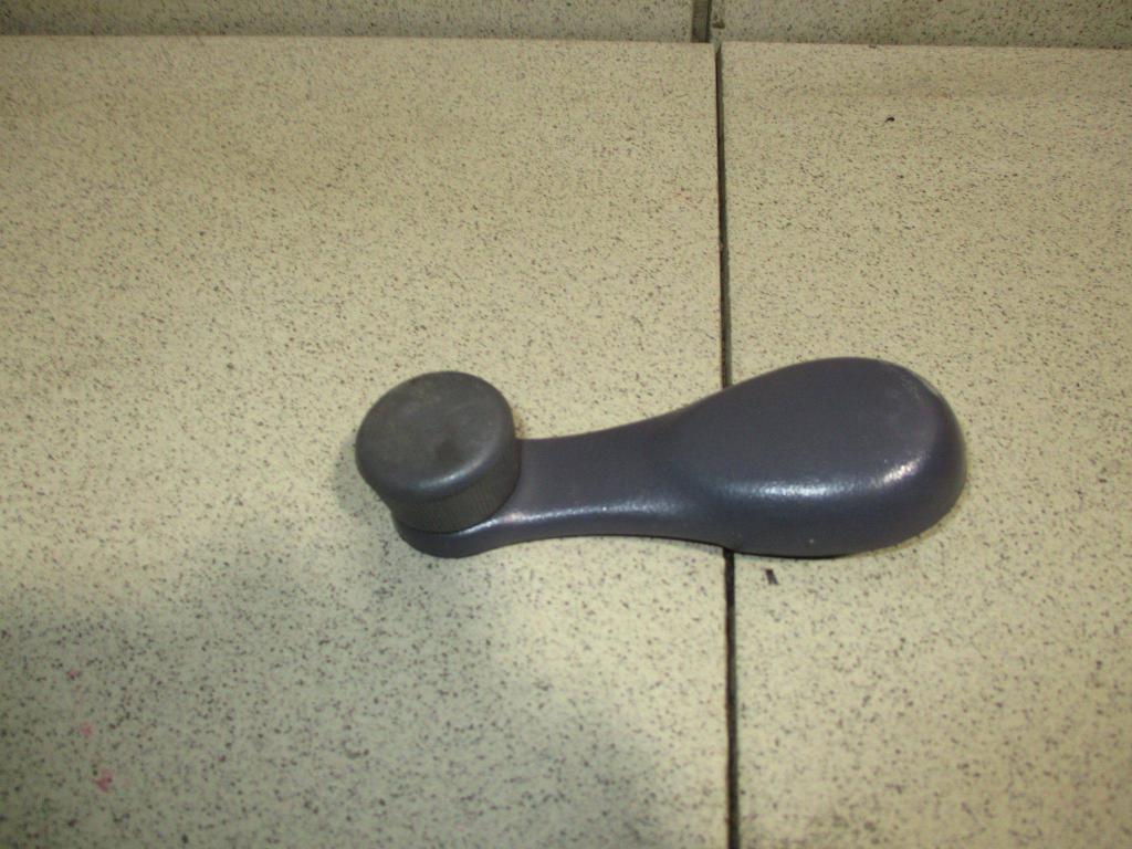 Ручка стеклоподъемника, 500 рублей, Пермь