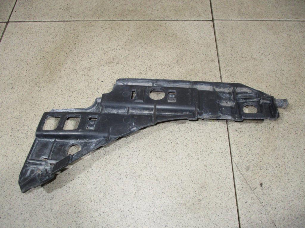 Кронштейн переднего бампера правый, 1500 рублей, Пермь