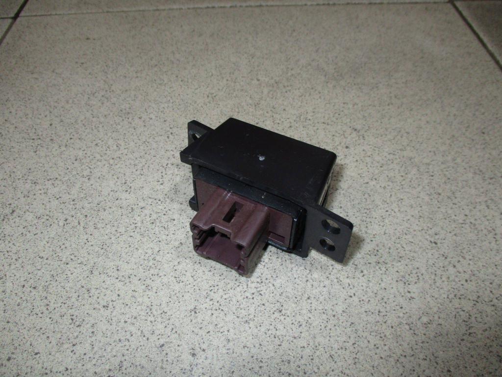 Кнопка обогрева сидений, 700 рублей, Пермь