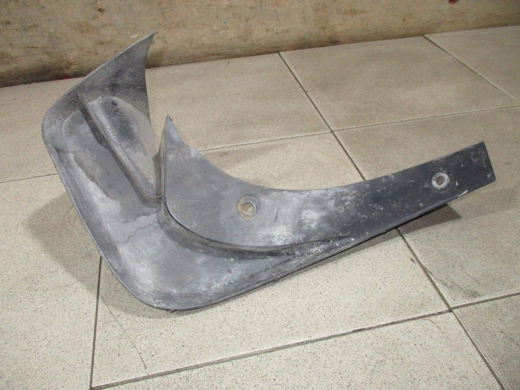 Брызговик задний левый, 1000 рублей, Пермь