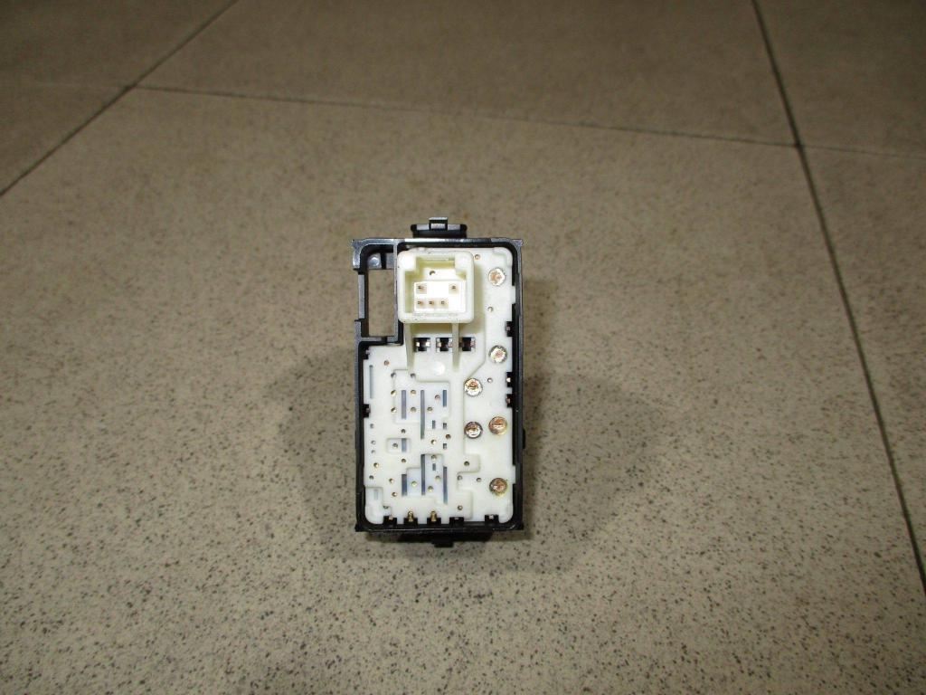 Кнопка стеклоподъемника, 500 рублей, Пермь