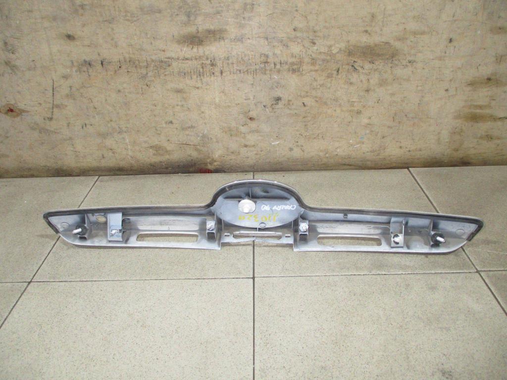 Накладка крышки багажника, 2000 рублей, Пермь