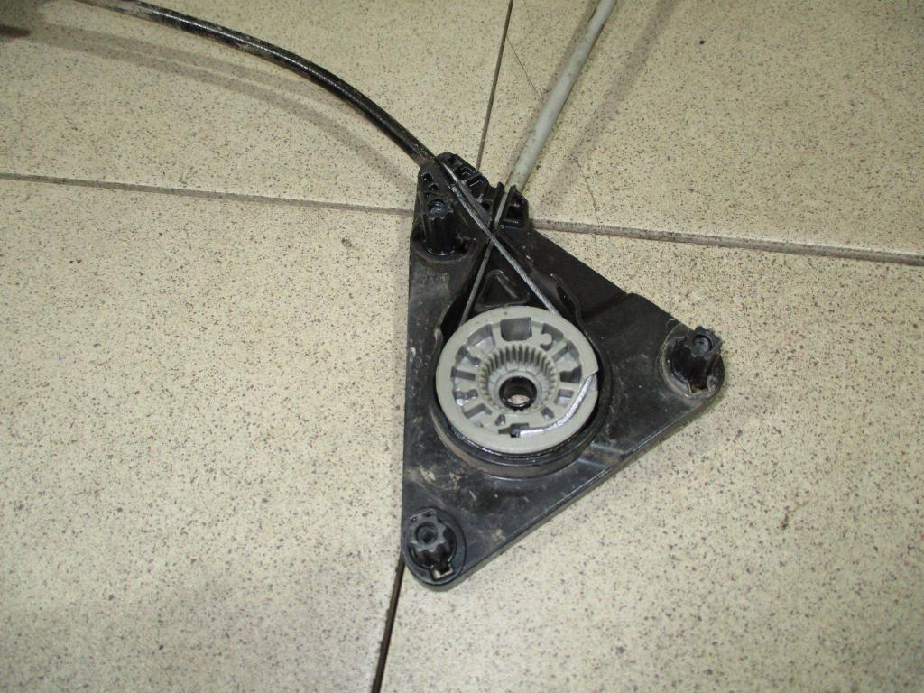 Стеклоподъемник задний правый, 800 рублей, Пермь