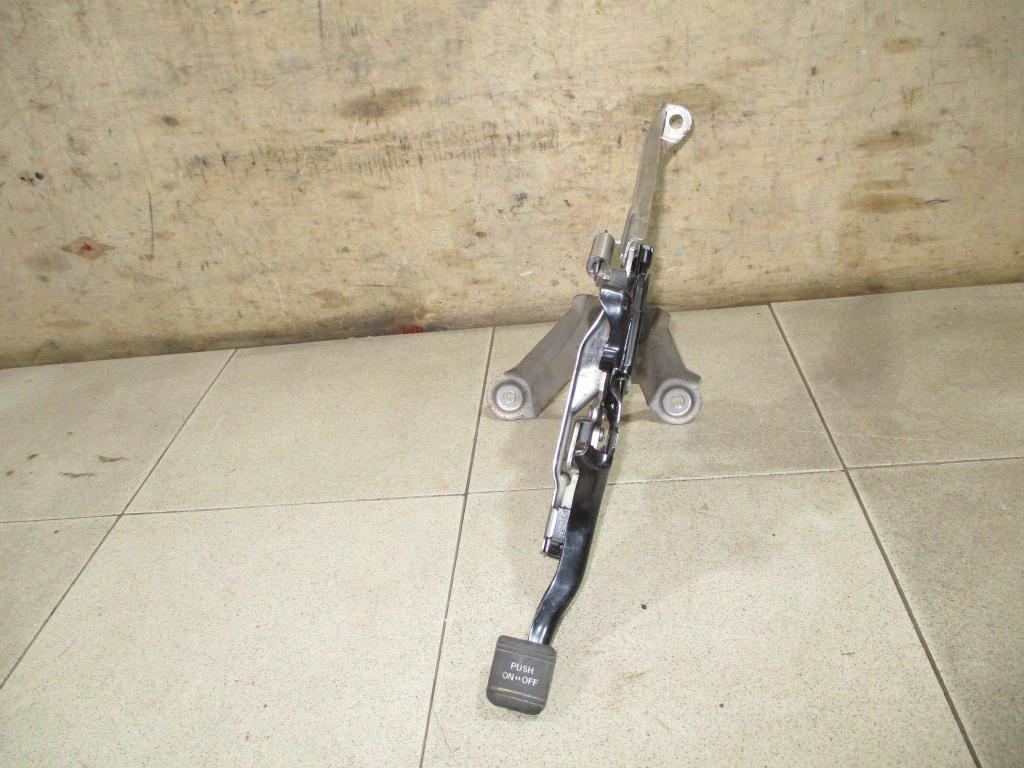 Педаль ручника, 1000 рублей, Пермь