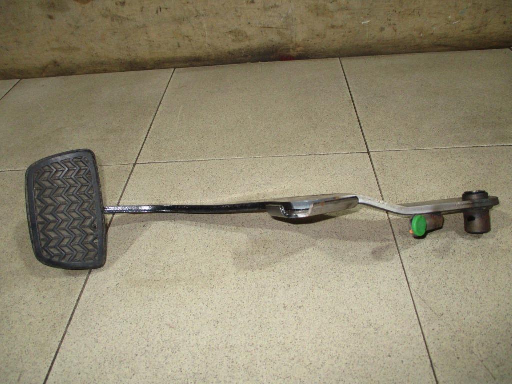 Педаль тормоза, 500 рублей, Пермь