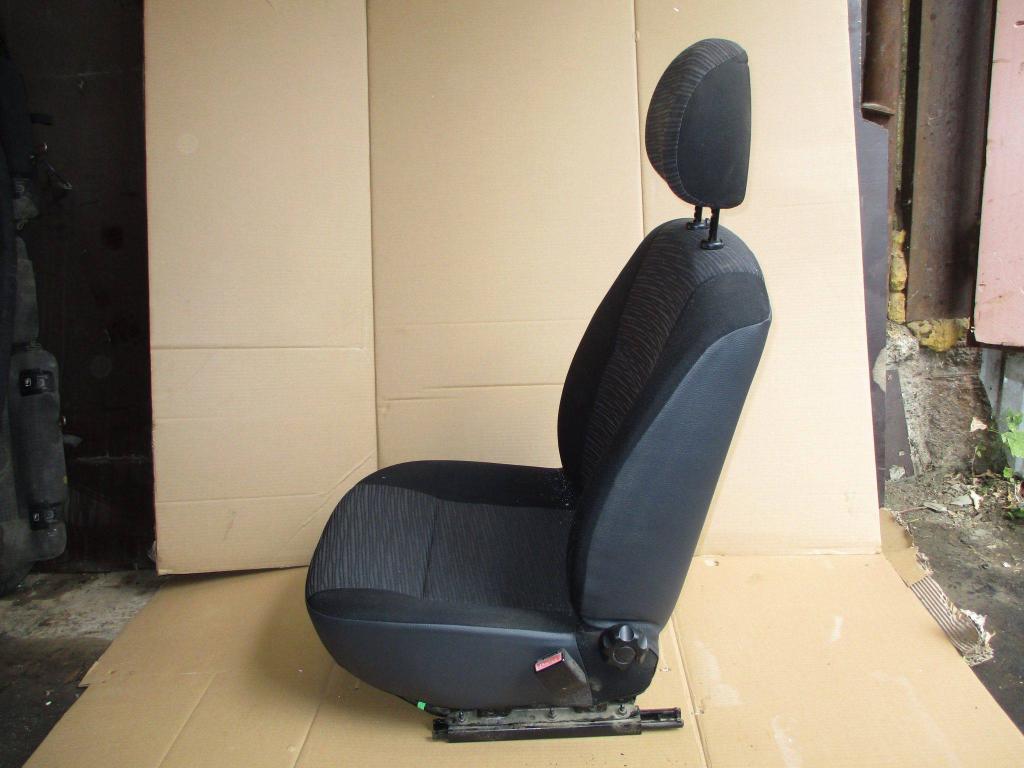 Сиденье переднее правое, 4500 рублей, Пермь