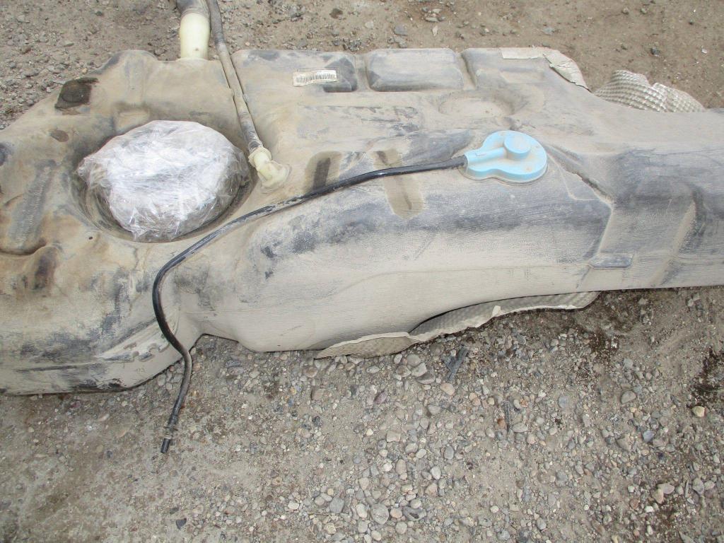 Бак топливный, 2000 рублей, Пермь