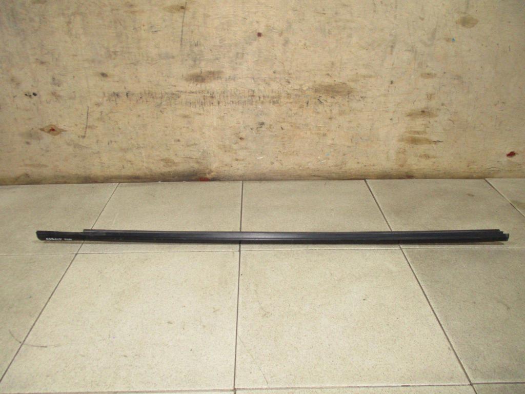 Накладка стекла переднего правого, 1200 рублей, Пермь