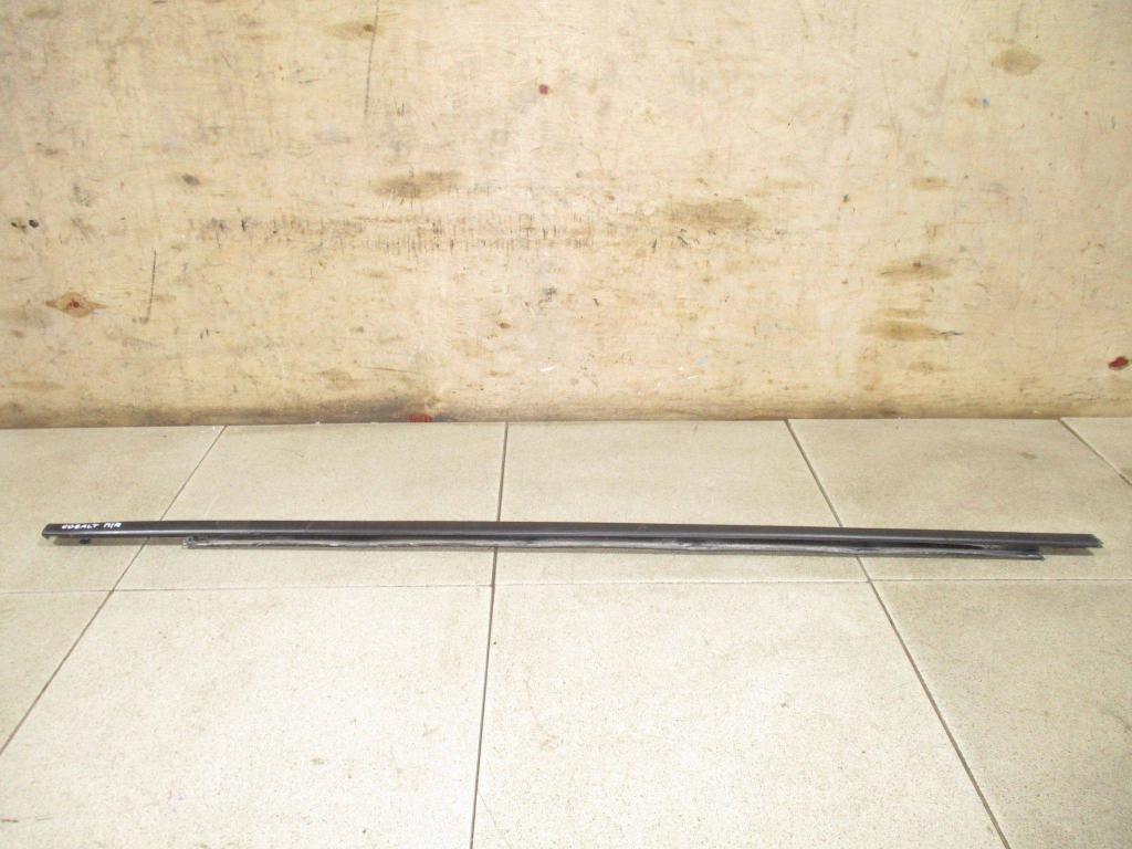 Накладка стекла переднего правого, 1200 рублей, Пермь